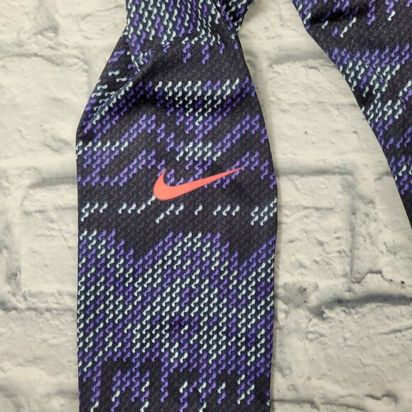 Nike Pro Dri-Fit Purple Geometric Print Pink Waistband Ankle Leggings sz Medium - Picture 7 of 10